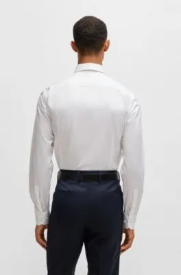 Camisa slim fit en sarga de algodón a rayas